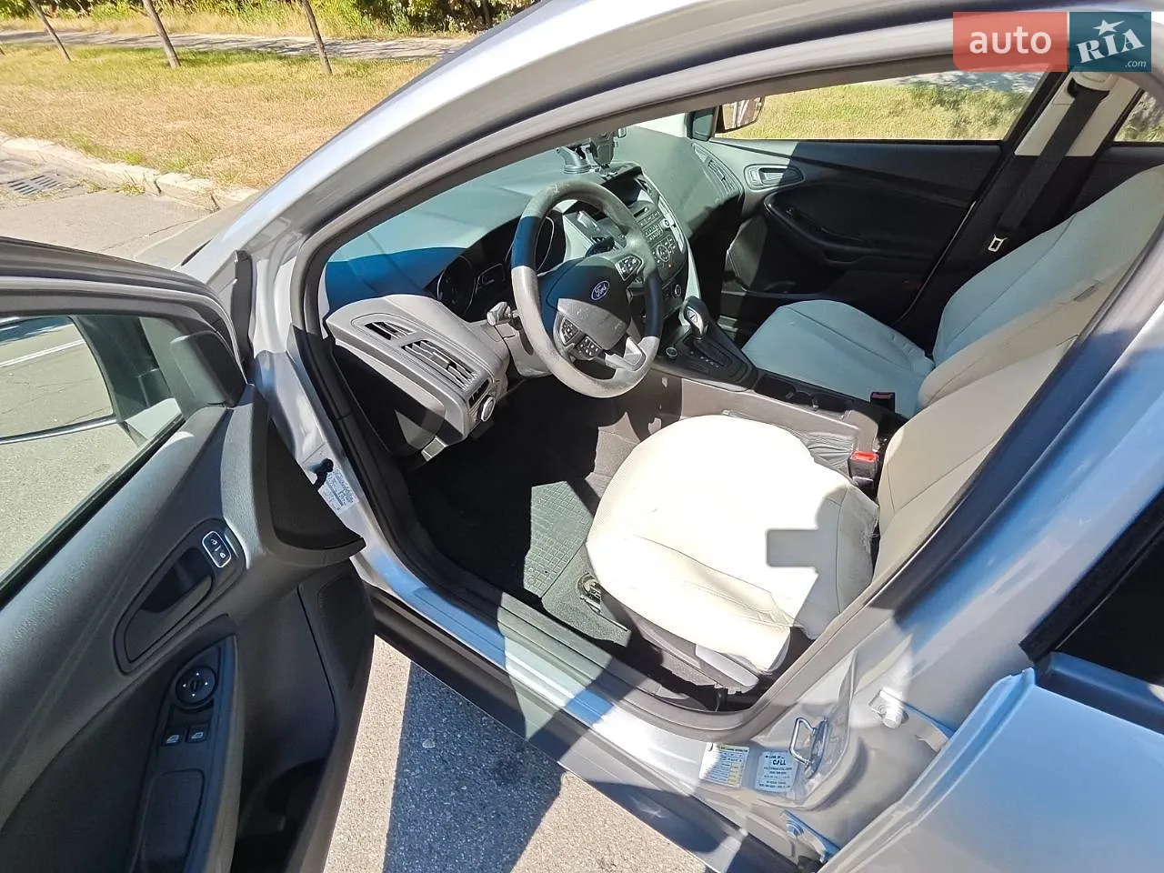 2017 Ford Focus - мініатюра 6
