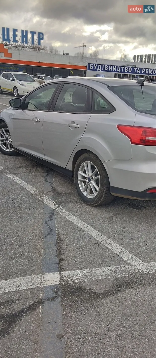 2017 Ford Focus - мініатюра 8