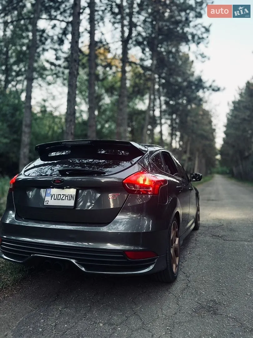 2017 Ford Focus - фото 1