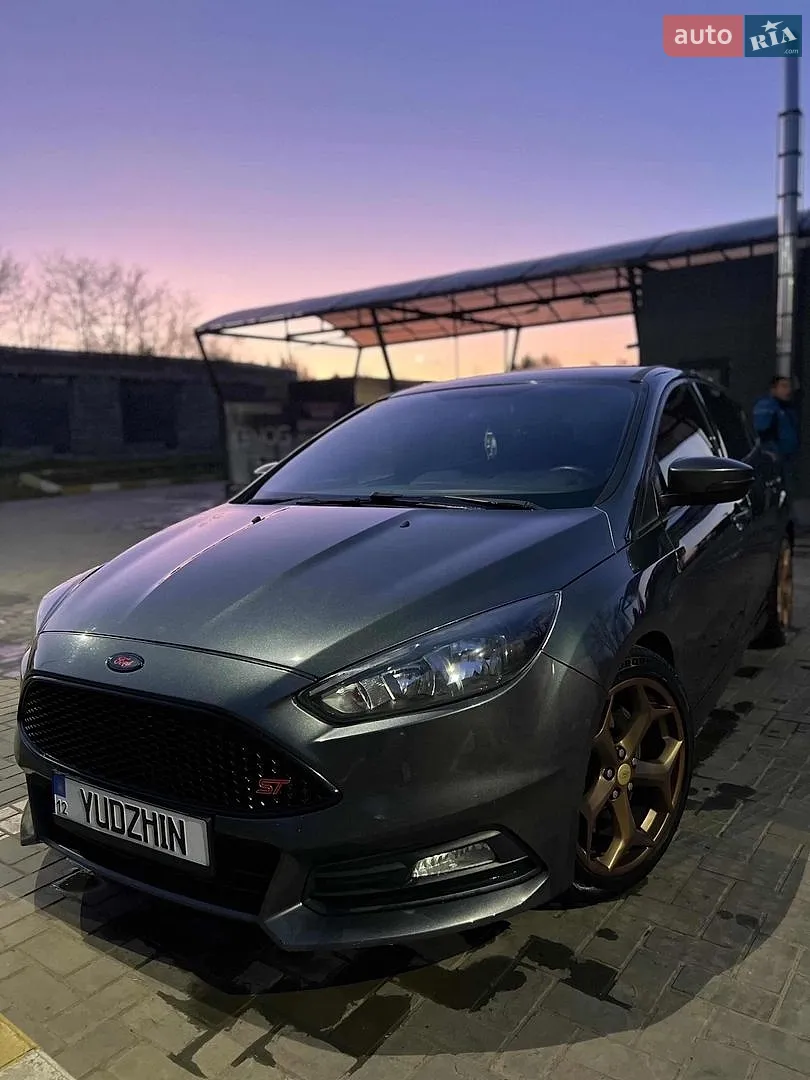 2017 Ford Focus - мініатюра 2