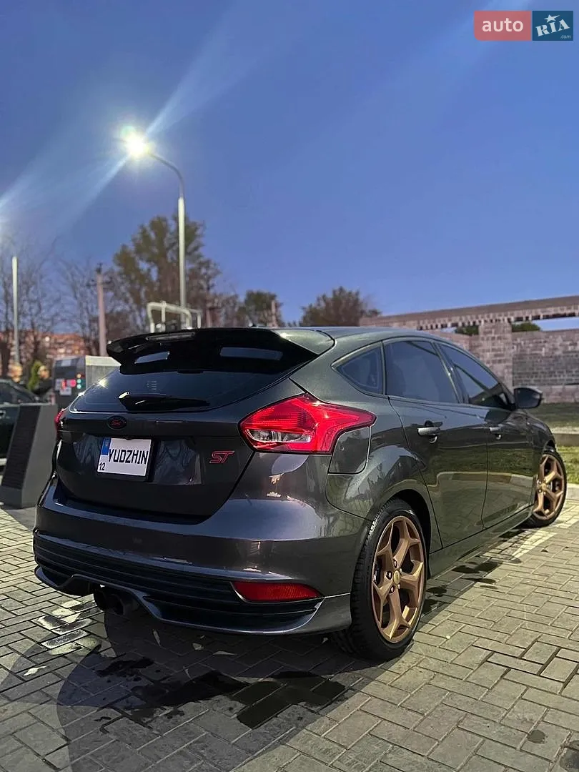 2017 Ford Focus - мініатюра 3