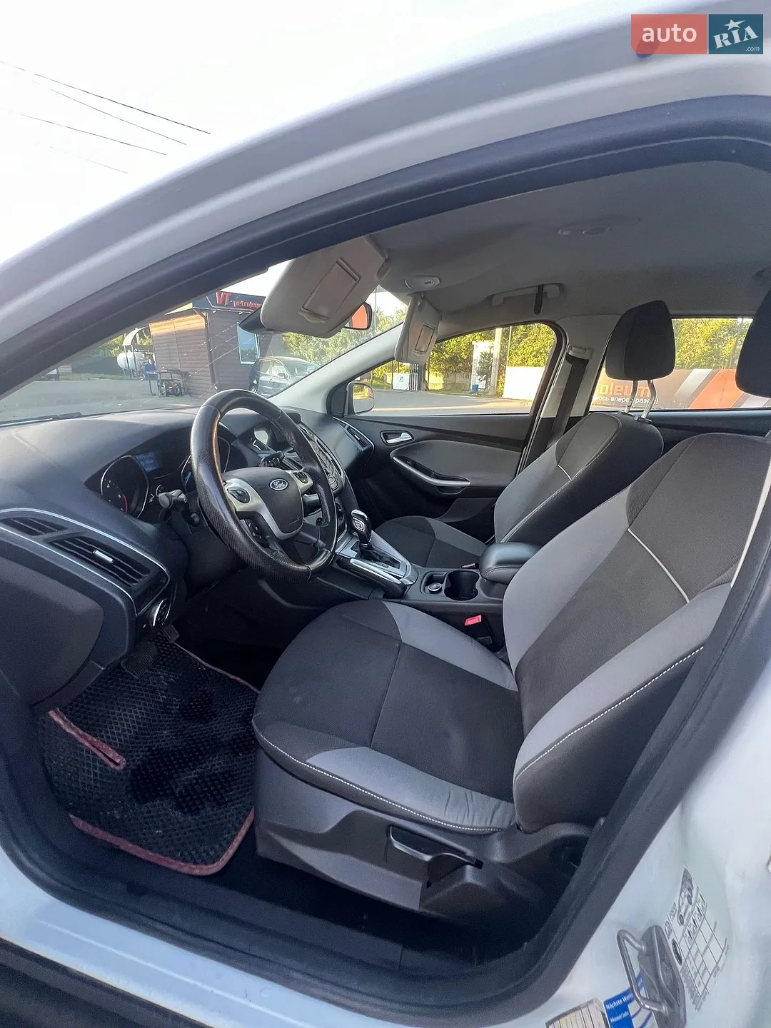 2012 Ford Focus - мініатюра 19
