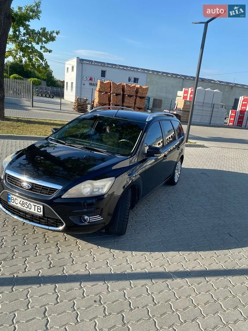 2010 Ford Focus - мініатюра 3