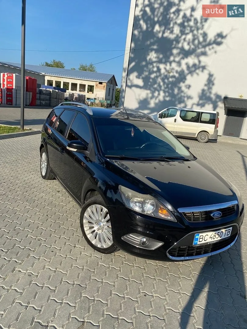 2010 Ford Focus - мініатюра 4