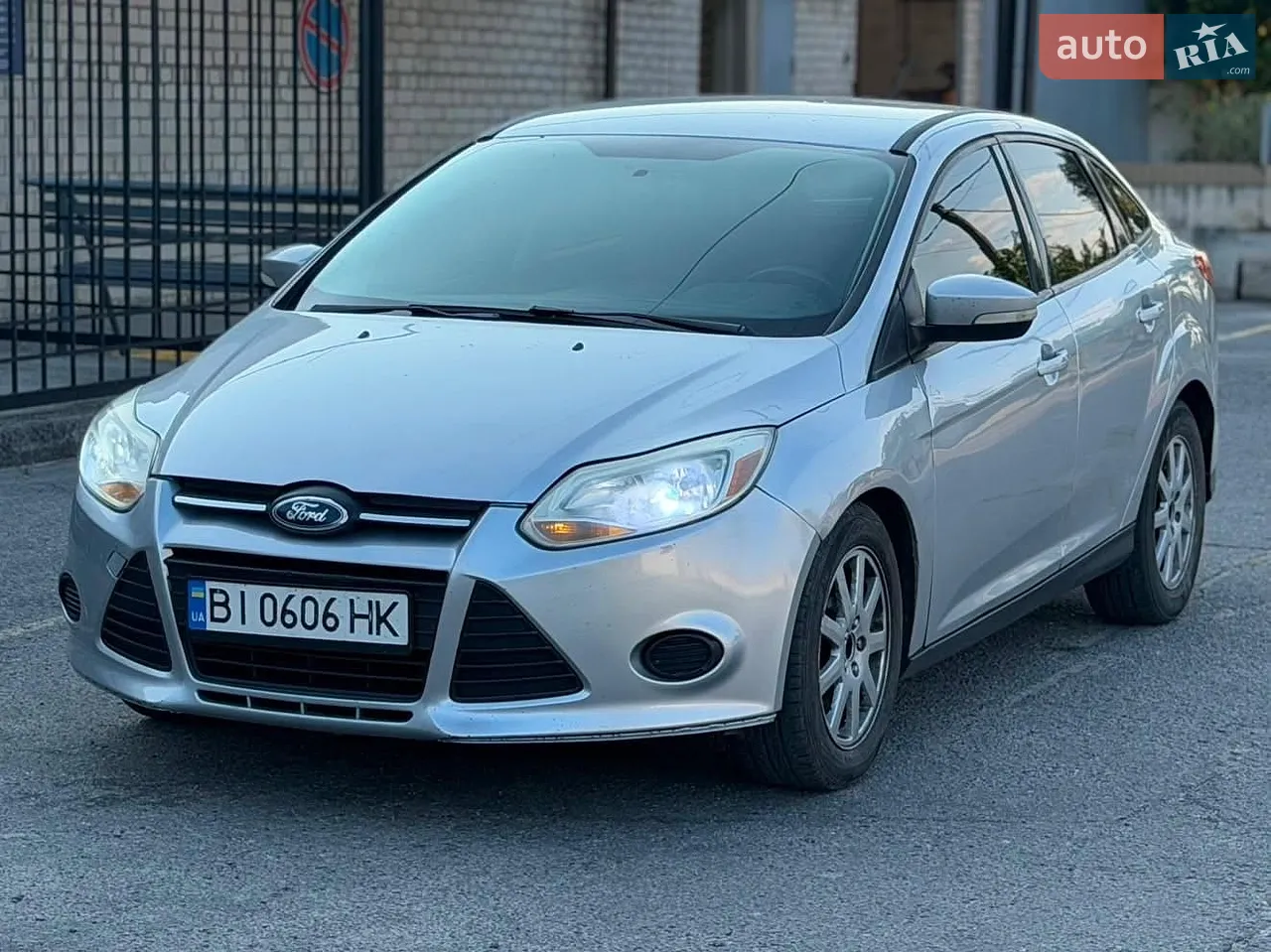 2012 Ford Focus - мініатюра 16
