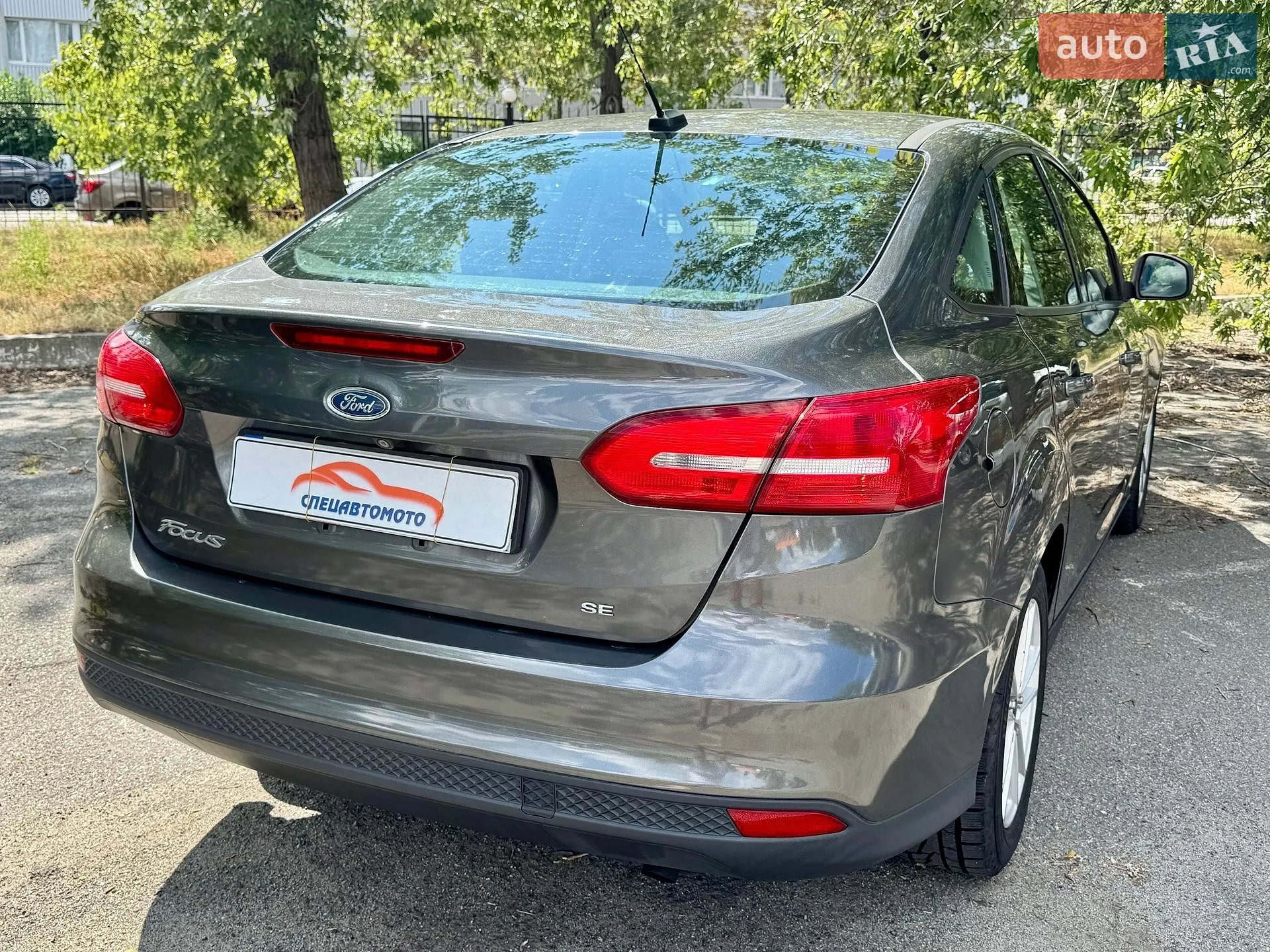 2017 Ford Focus - мініатюра 14