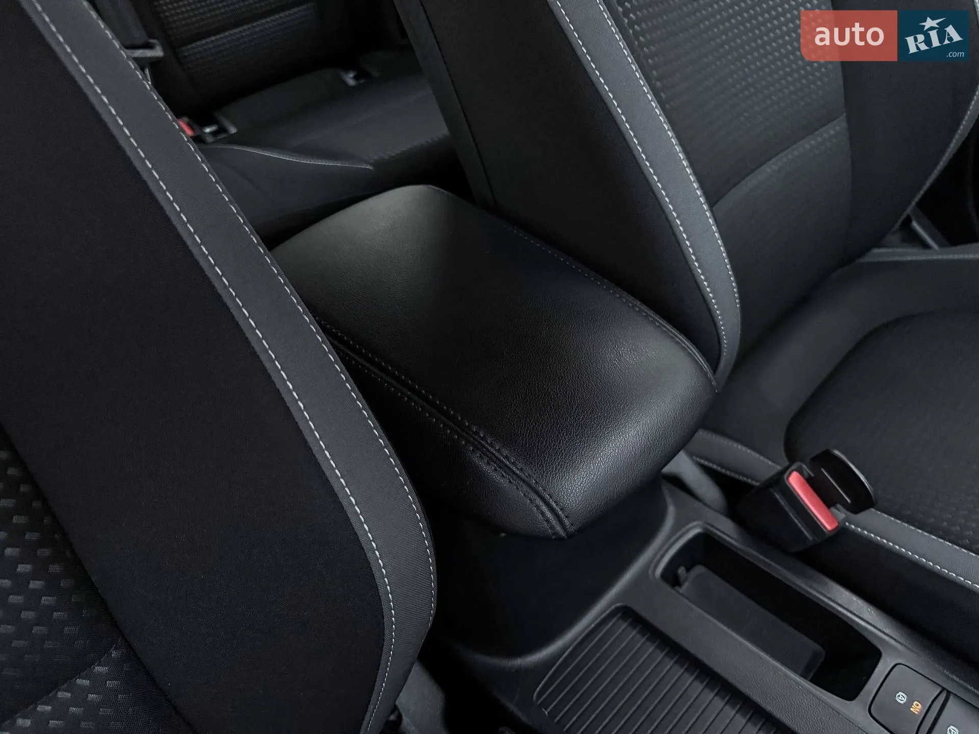 2022 Ford Focus - мініатюра 21