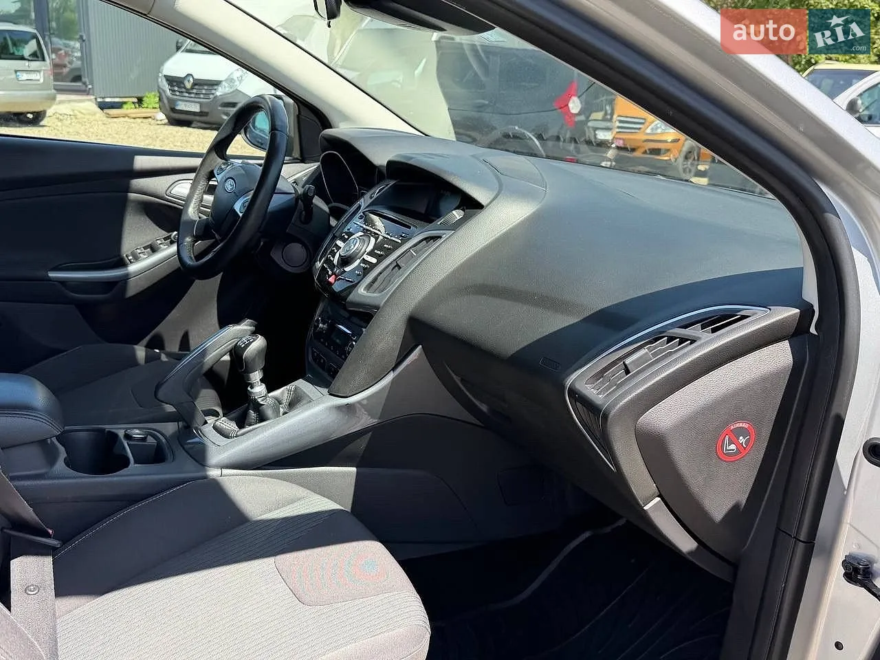 2012 Ford Focus - мініатюра 25