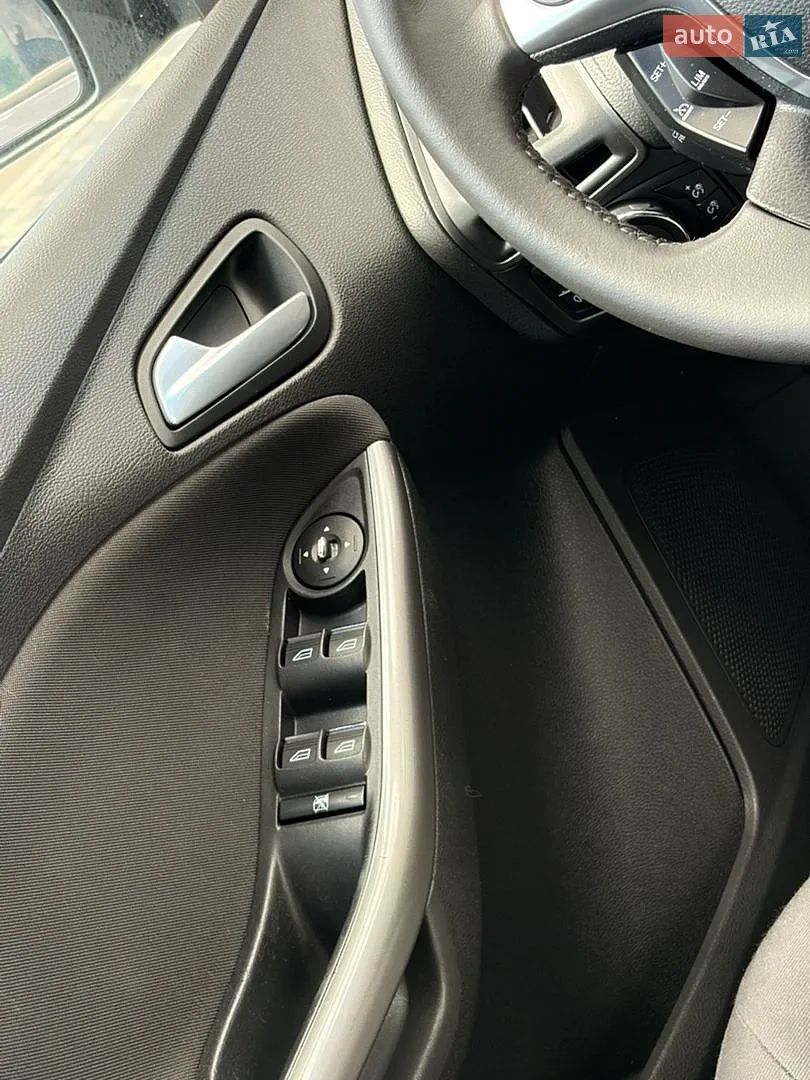 2014 Ford Focus - мініатюра 25