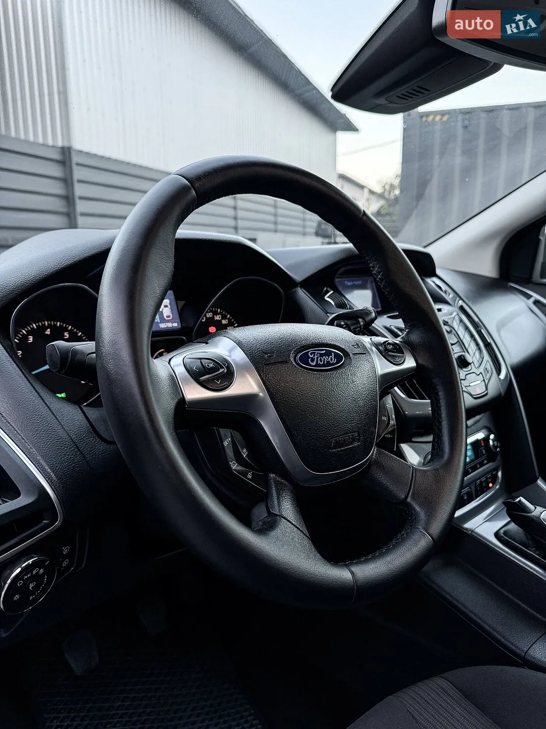 2012 Ford Focus - мініатюра 11