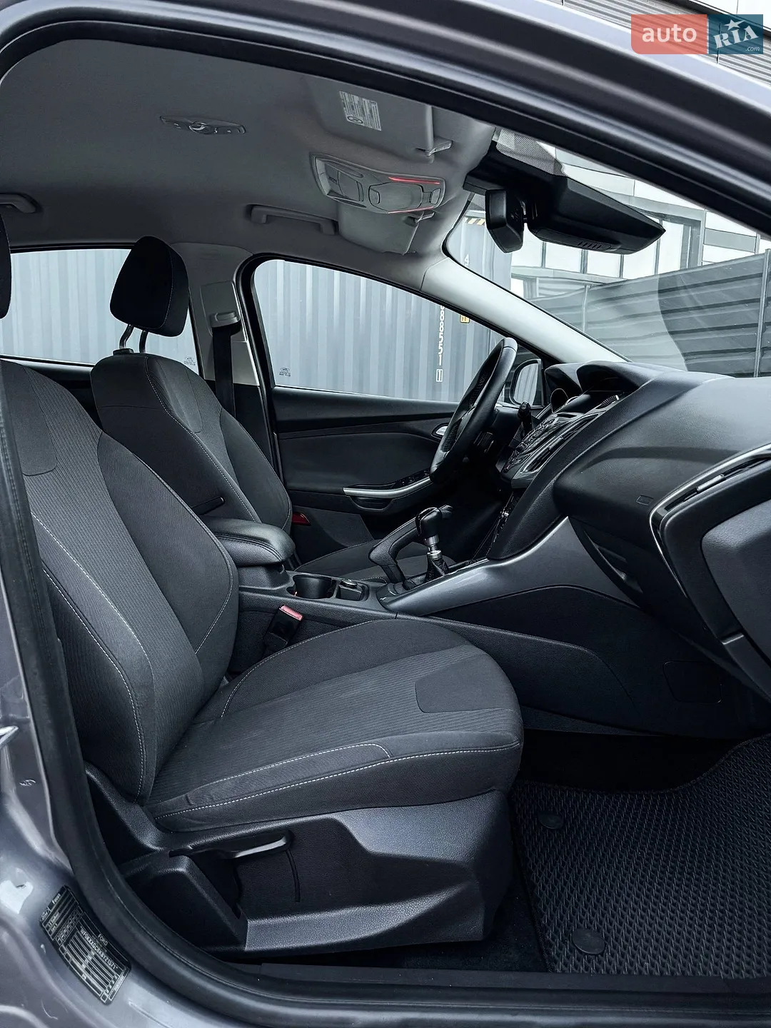 2012 Ford Focus - мініатюра 12