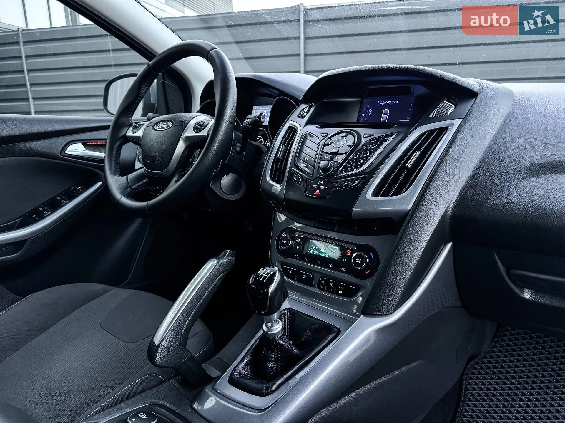 2012 Ford Focus - мініатюра 13
