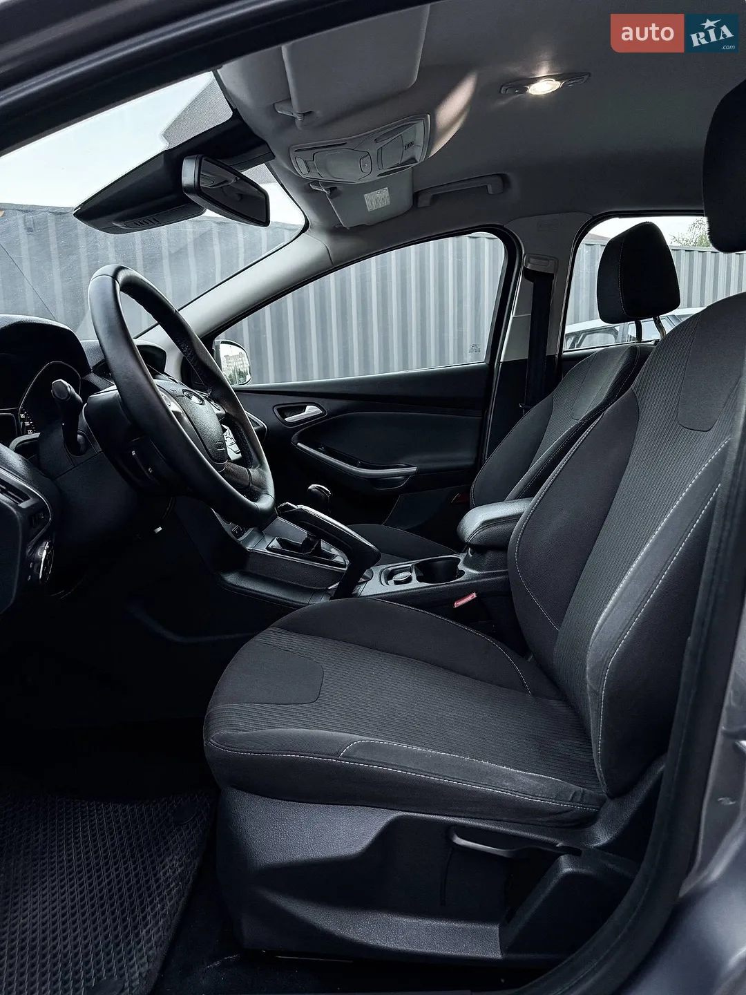 2012 Ford Focus - мініатюра 9