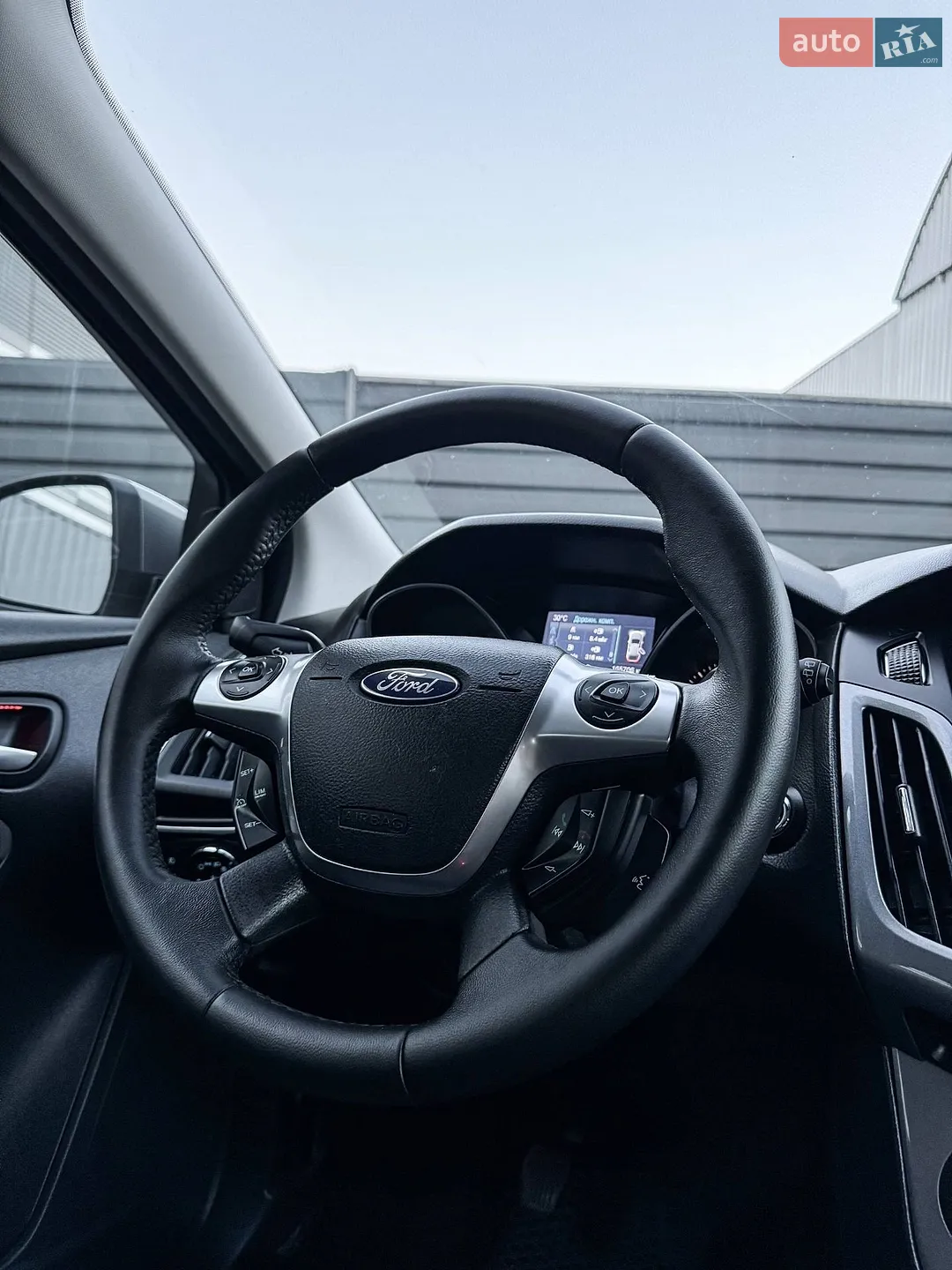 2012 Ford Focus - мініатюра 27