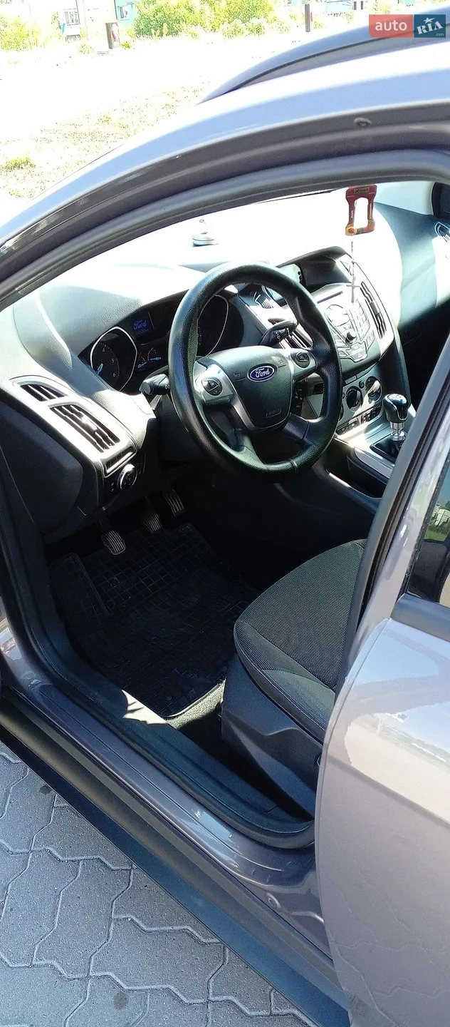 2012 Ford Focus - мініатюра 12
