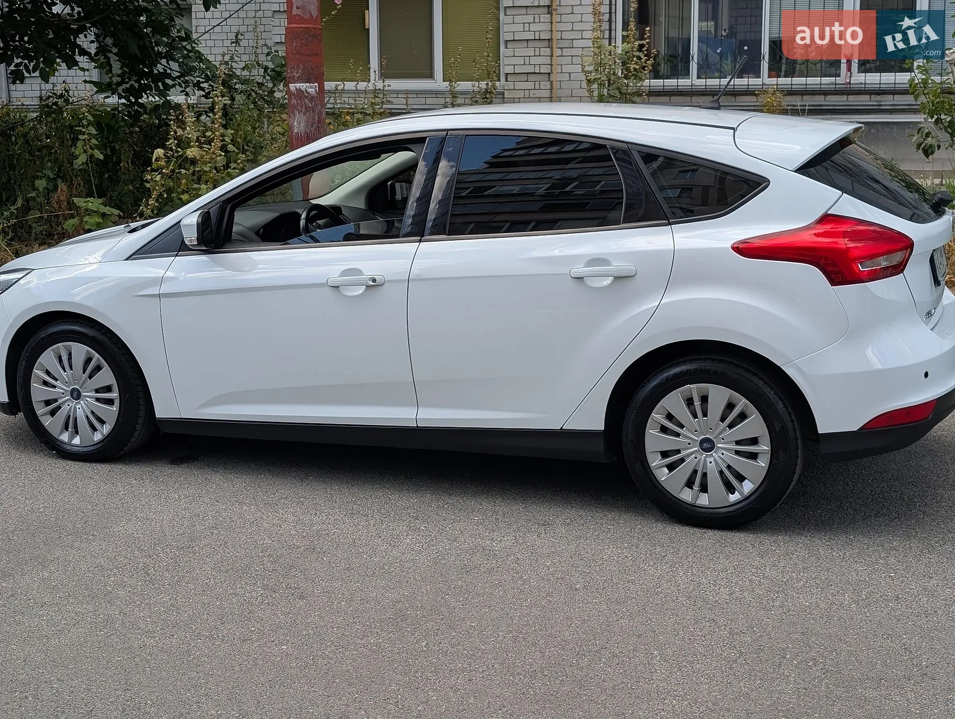 2018 Ford Focus - мініатюра 9