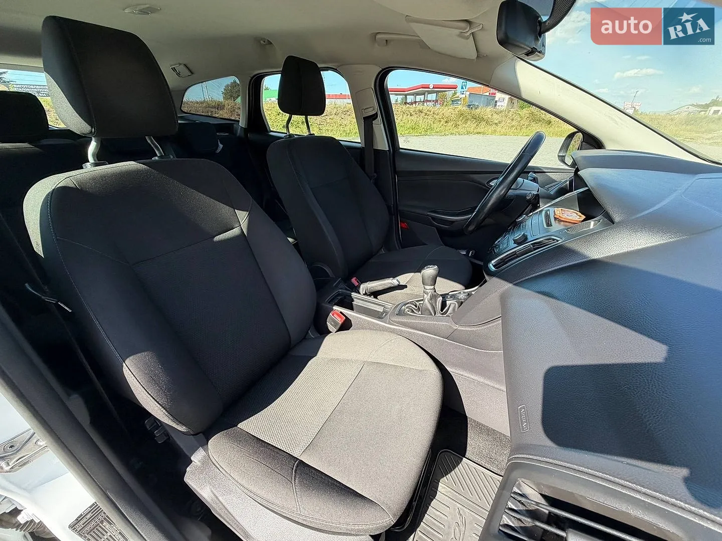 2015 Ford Focus - мініатюра 39
