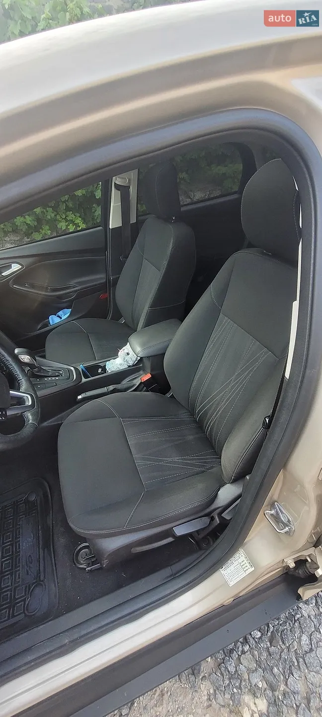 2017 Ford Focus - мініатюра 10