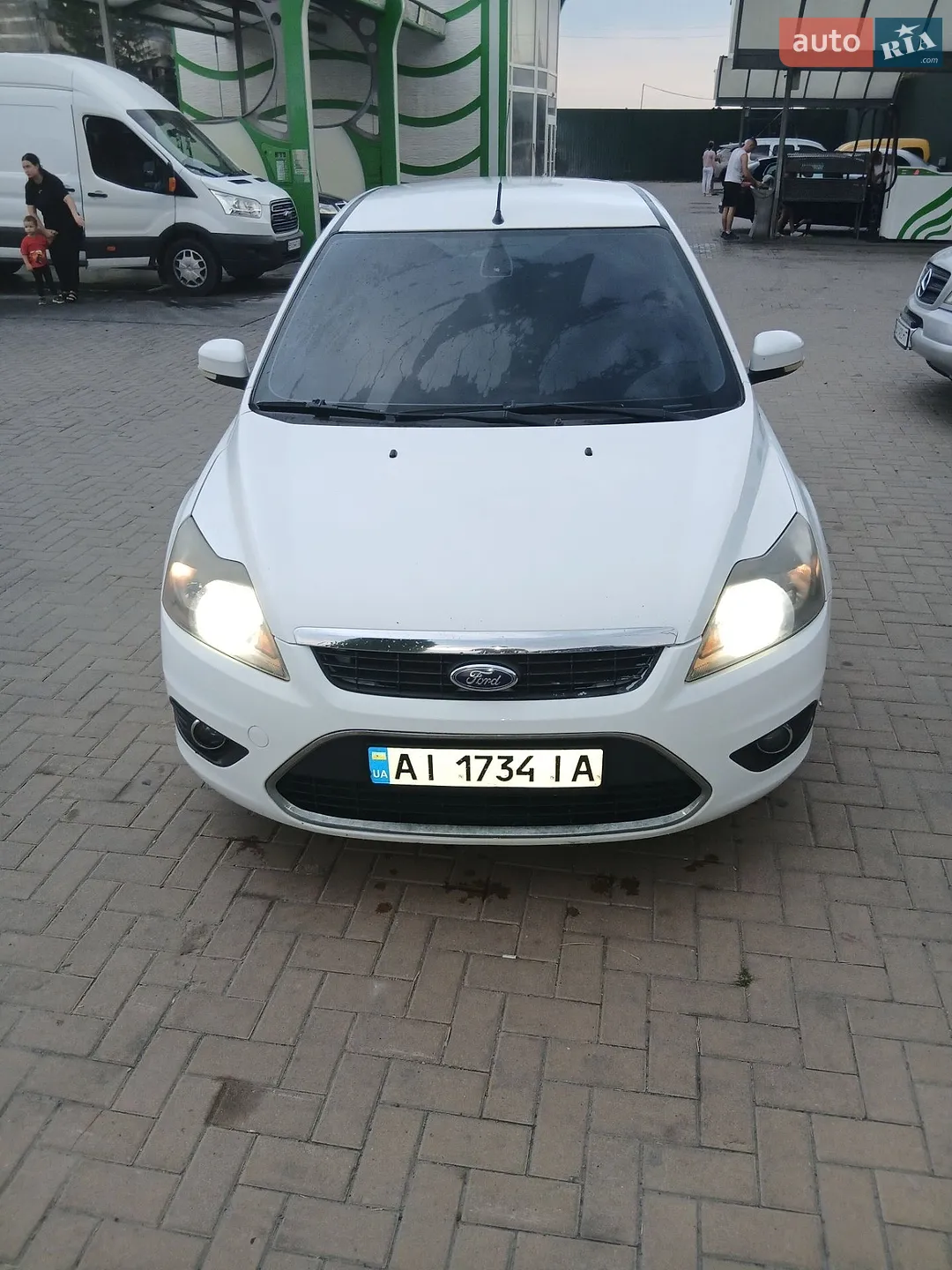 2010 Ford Focus - мініатюра 10