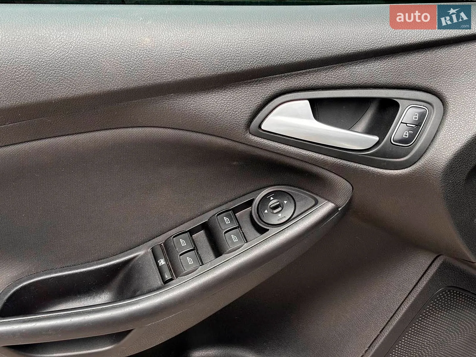2015 Ford Focus - мініатюра 20