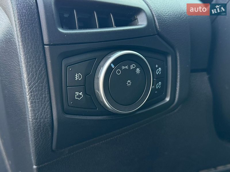 Седан Ford Focus 2016 в Дрогобыче
