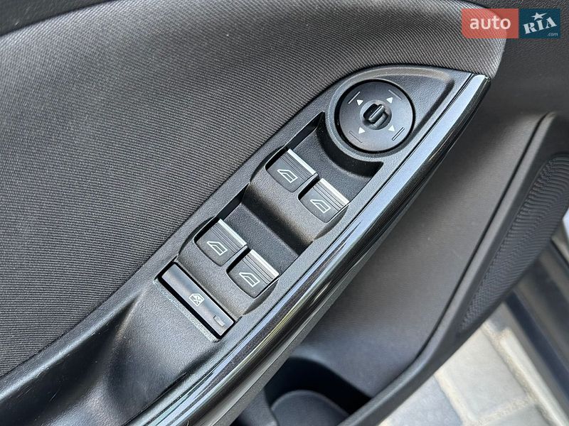 Седан Ford Focus 2016 в Дрогобыче