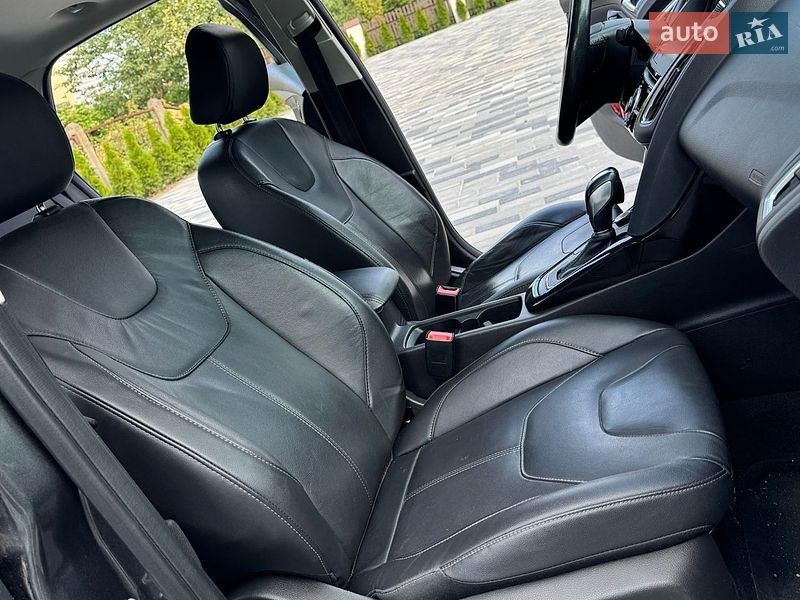 Седан Ford Focus 2016 в Дрогобыче
