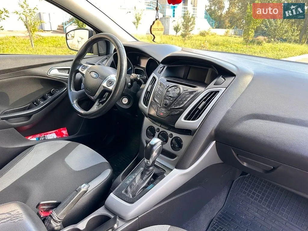 2012 Ford Focus - мініатюра 25
