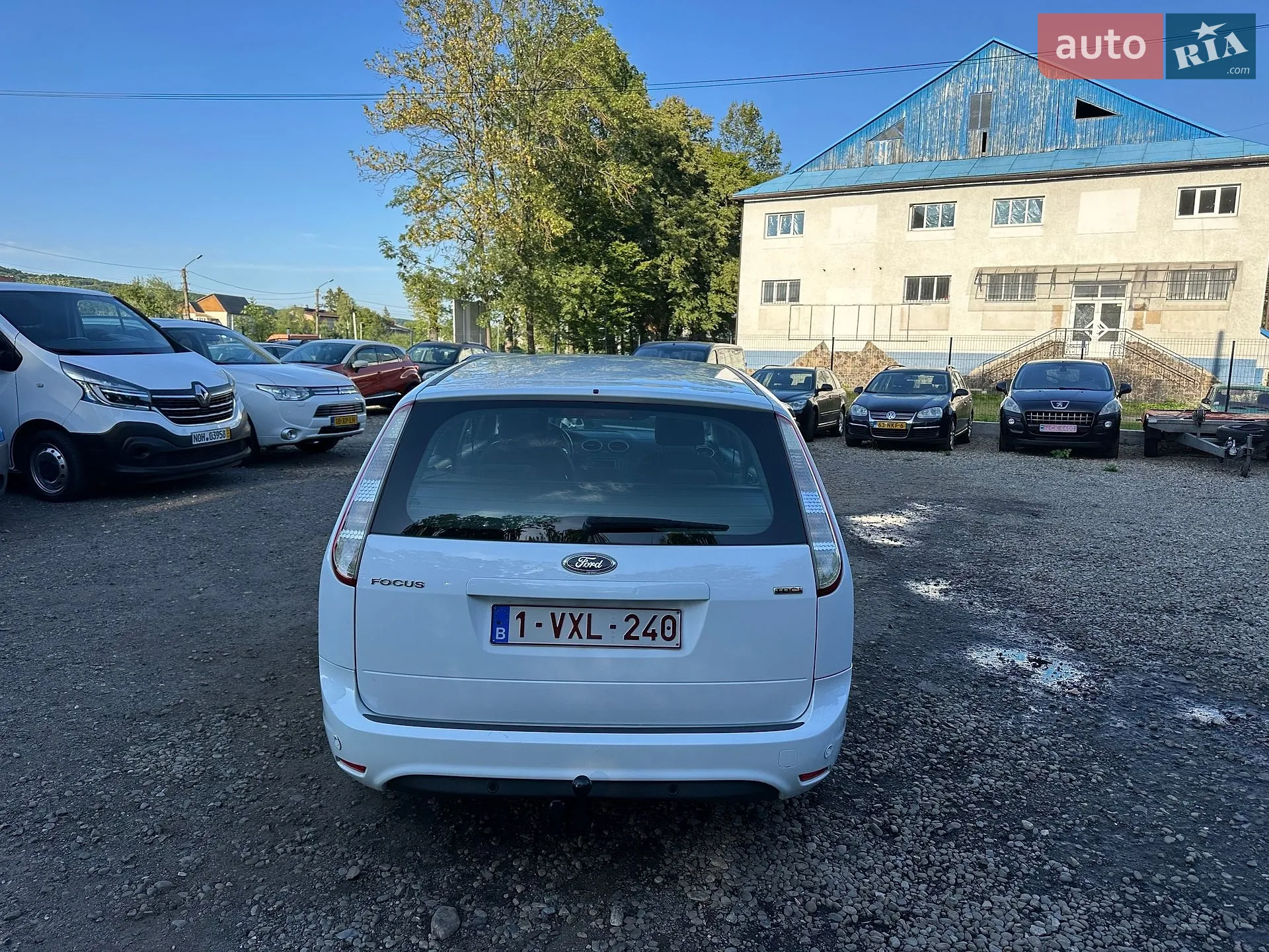 2011 Ford Focus - мініатюра 11