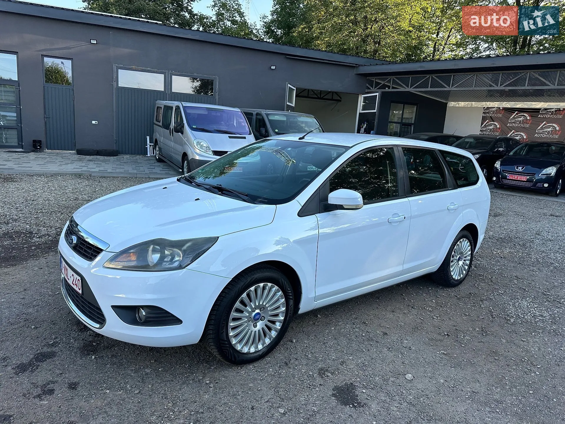 2011 Ford Focus - мініатюра 16