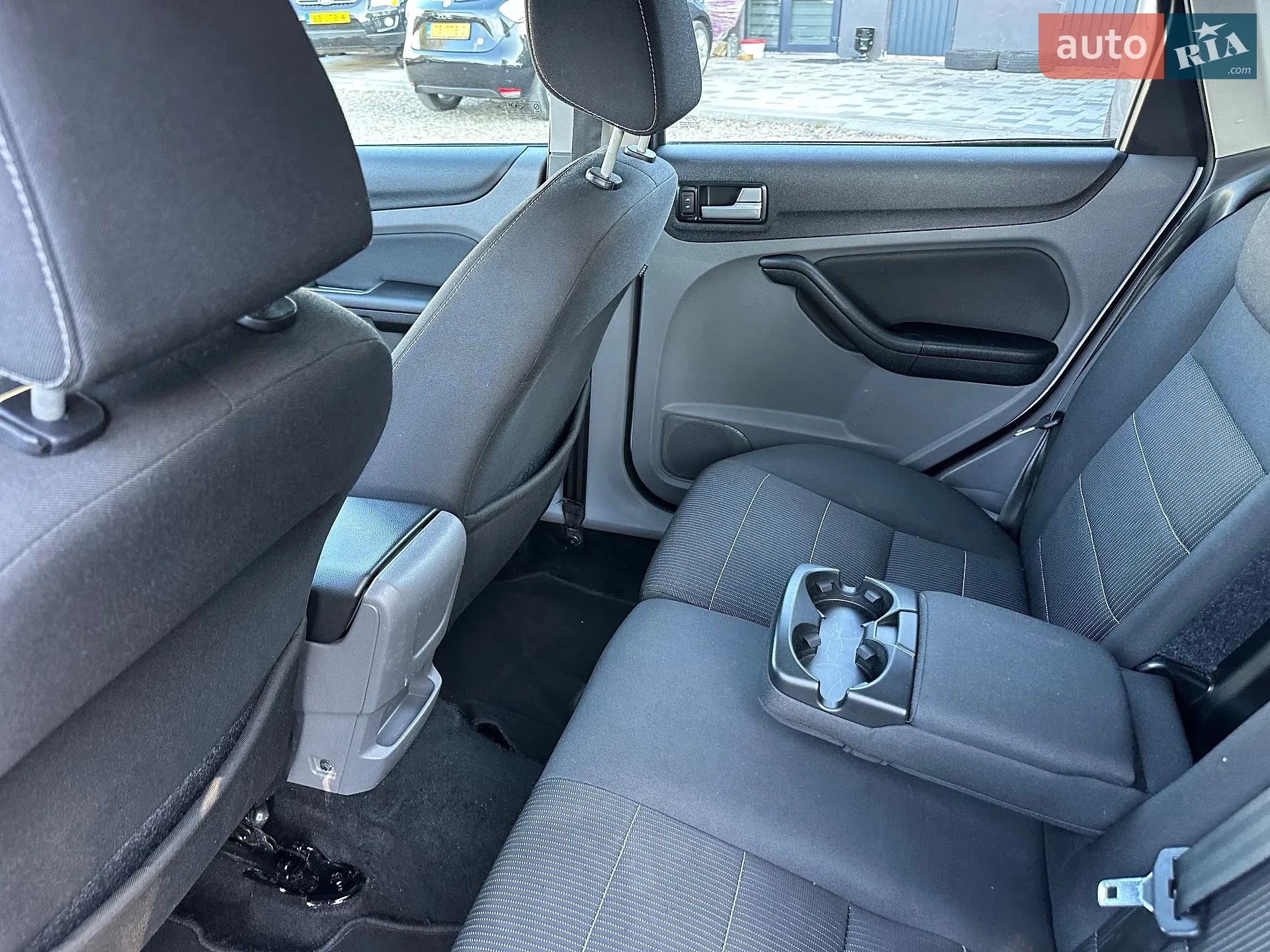 2011 Ford Focus - мініатюра 26