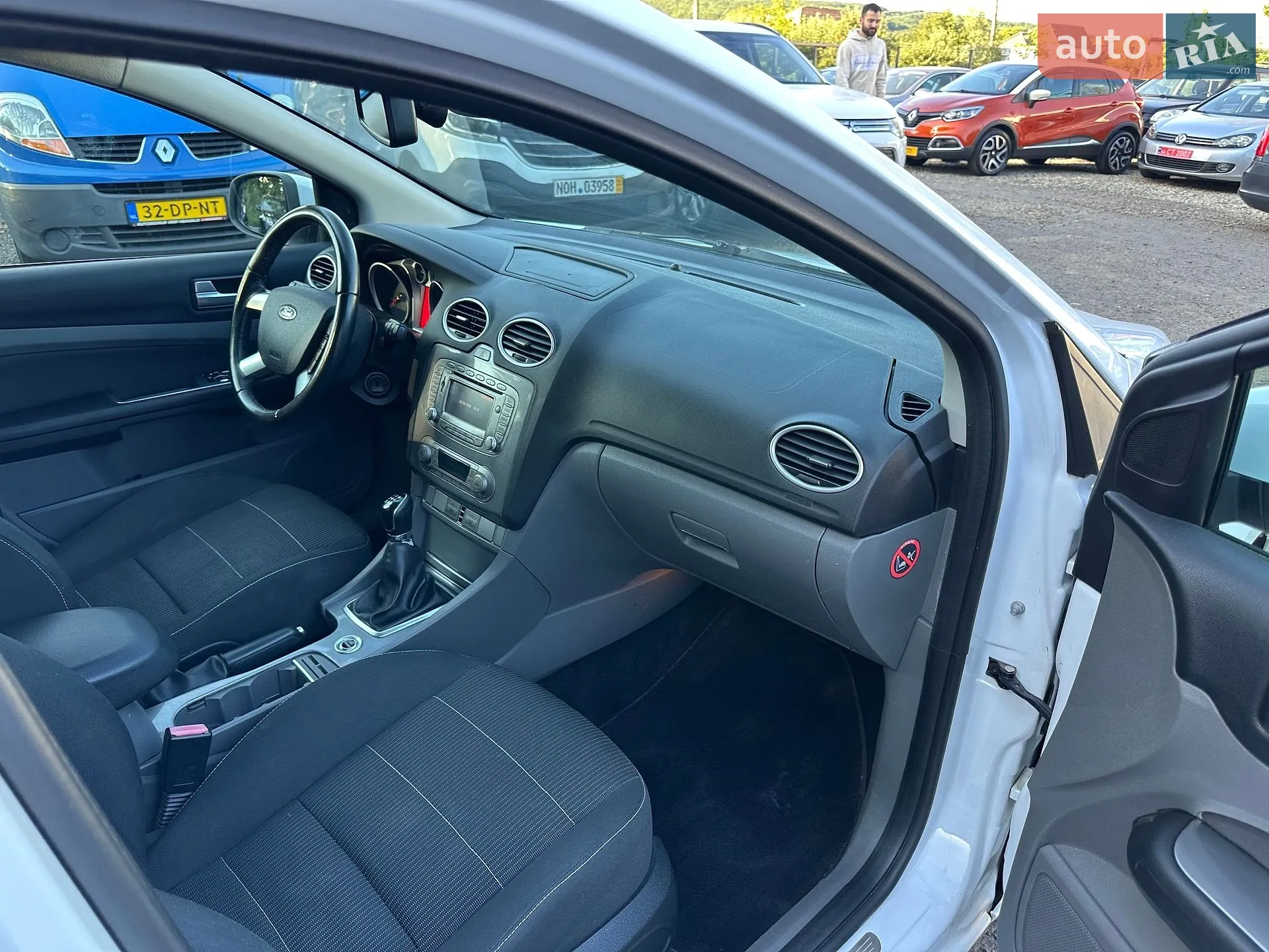 2011 Ford Focus - мініатюра 36
