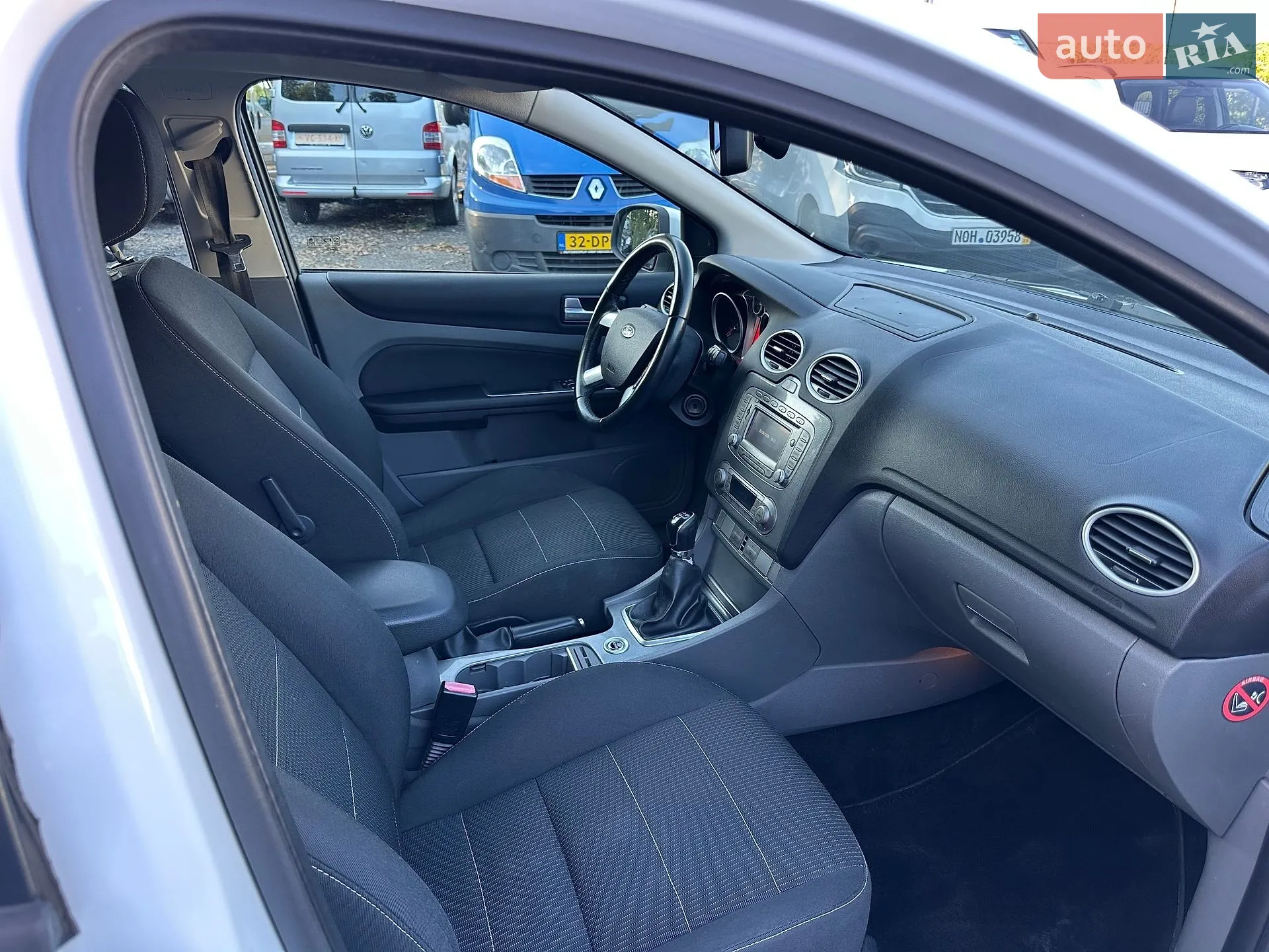 2011 Ford Focus - мініатюра 39
