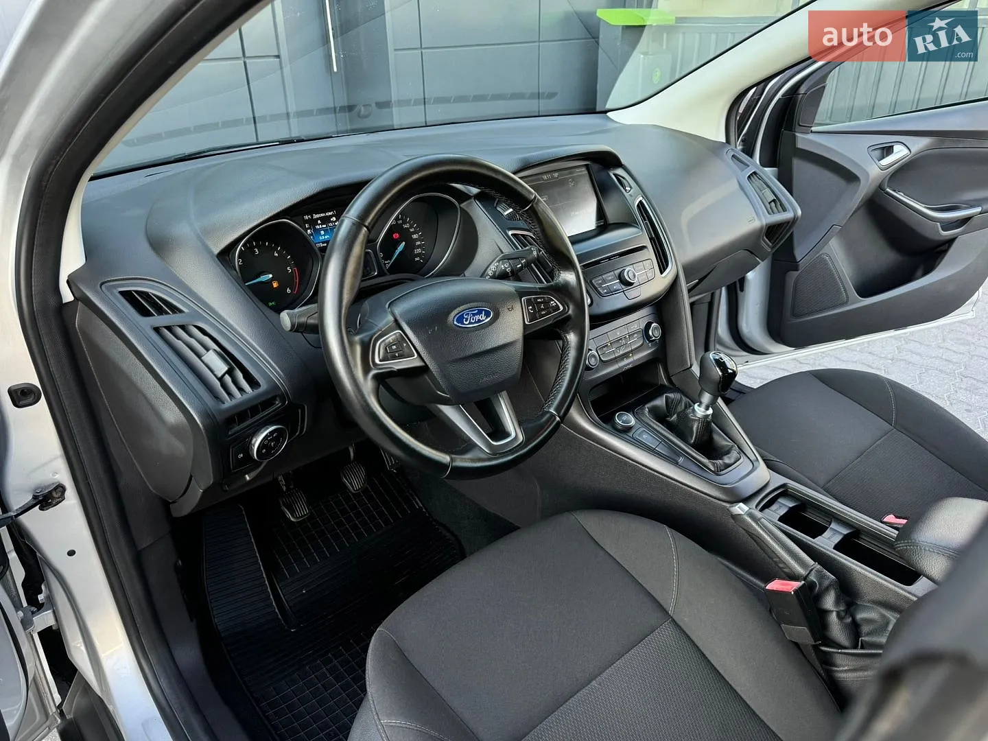 2015 Ford Focus - мініатюра 53