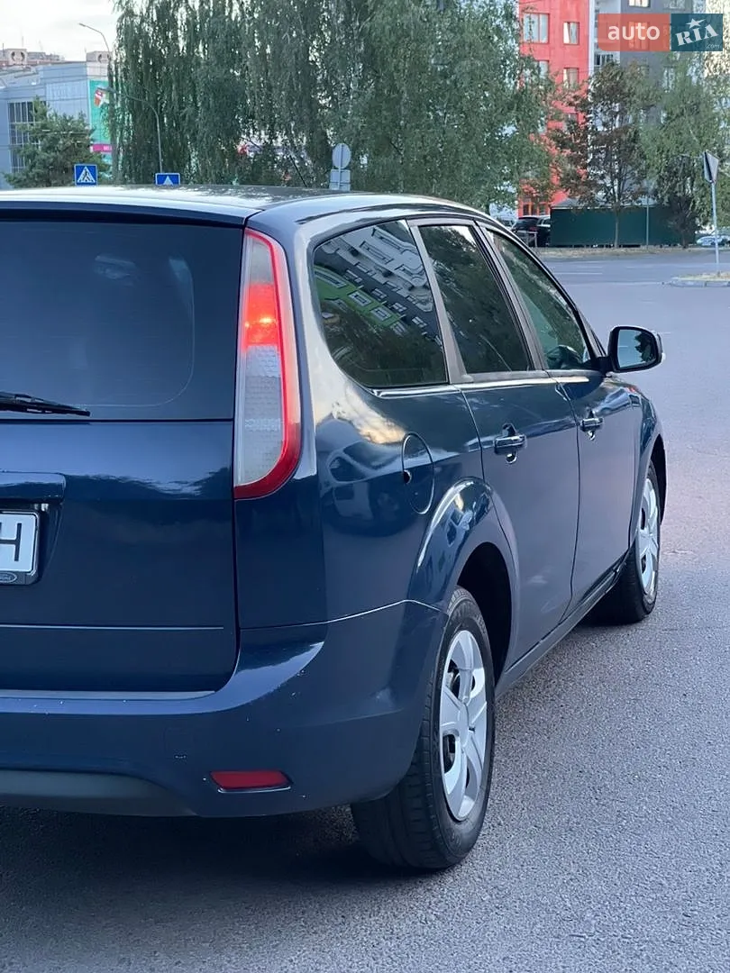 2010 Ford Focus - мініатюра 12