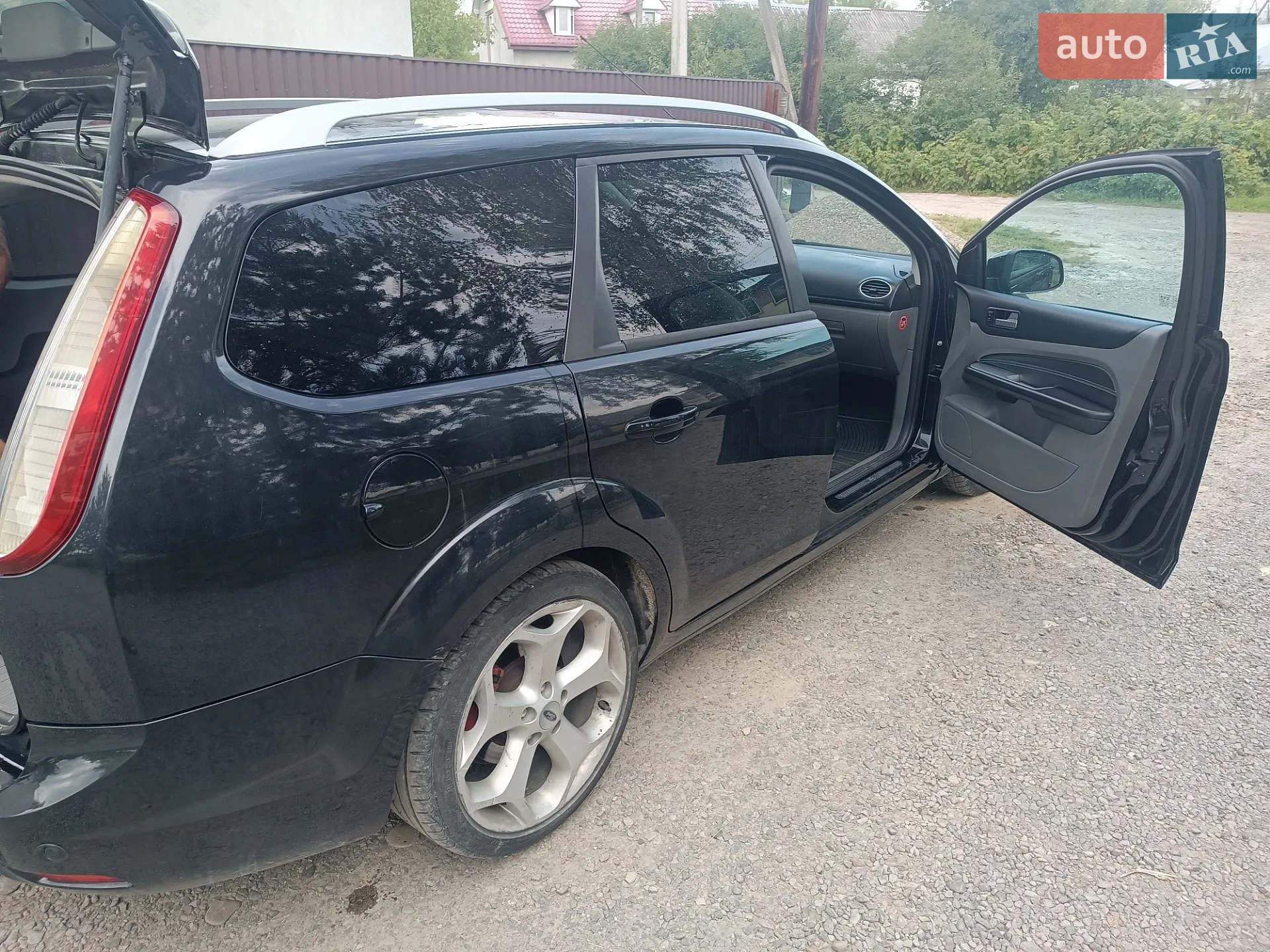 2010 Ford Focus - мініатюра 5