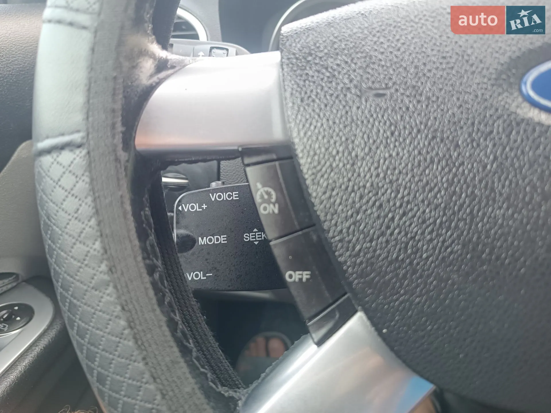 2010 Ford Focus - мініатюра 20