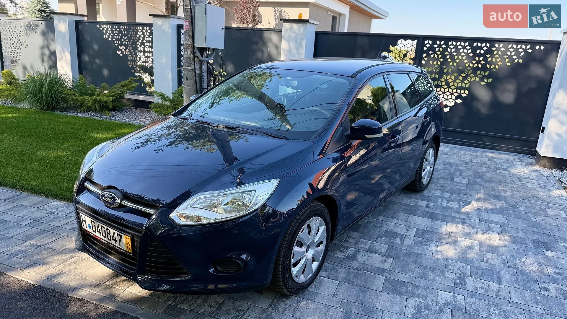 2011 Ford Focus - мініатюра 2