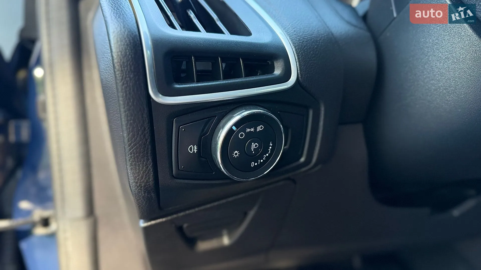 2011 Ford Focus - мініатюра 35