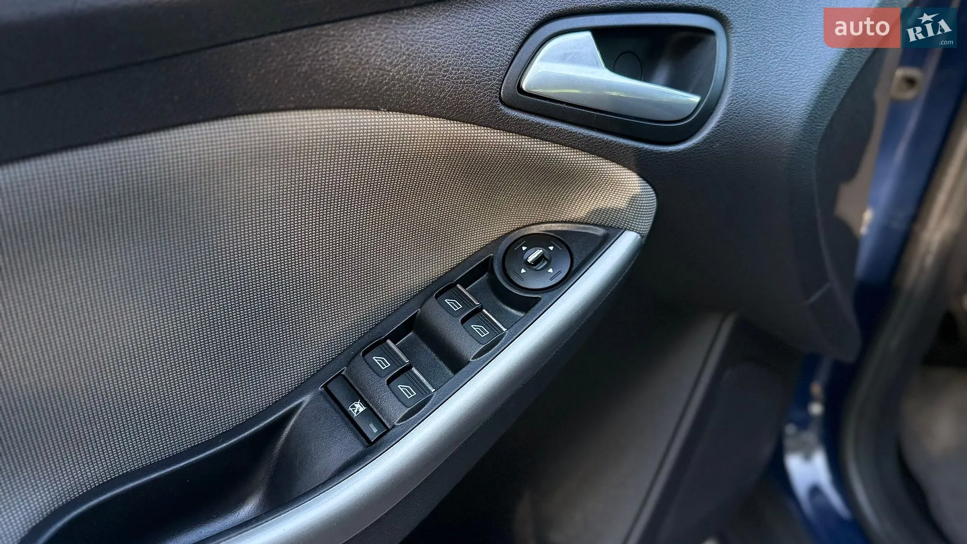 2011 Ford Focus - мініатюра 41