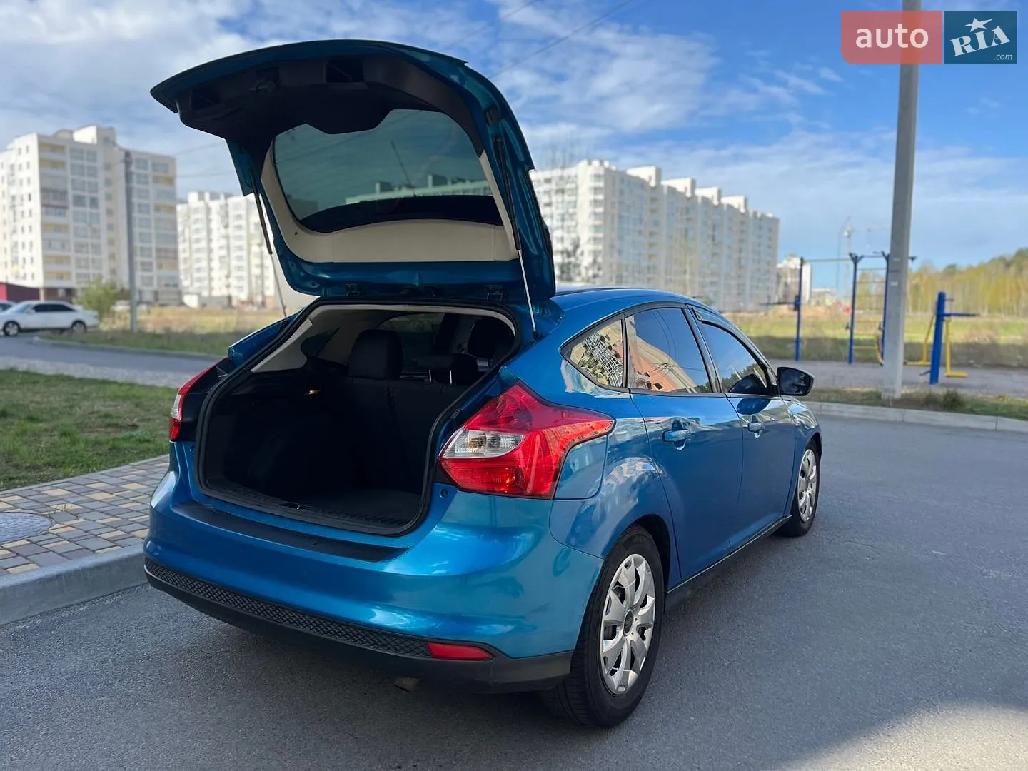 2011 Ford Focus - мініатюра 18