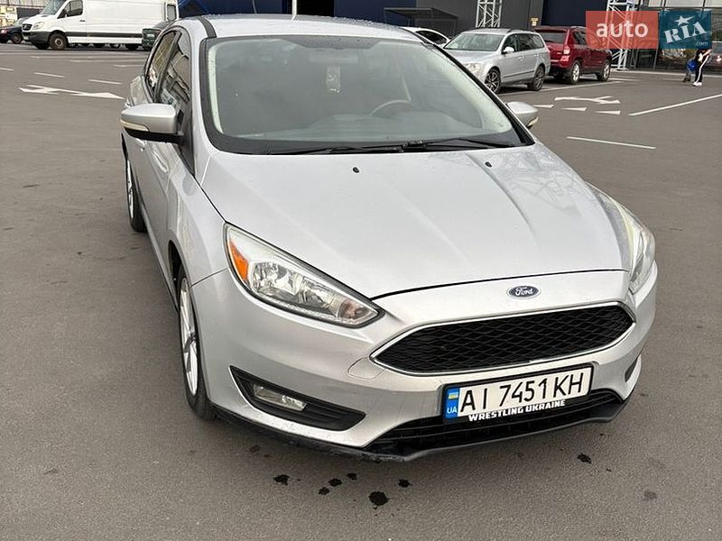 Хэтчбек Ford Focus 2015 в Обухове