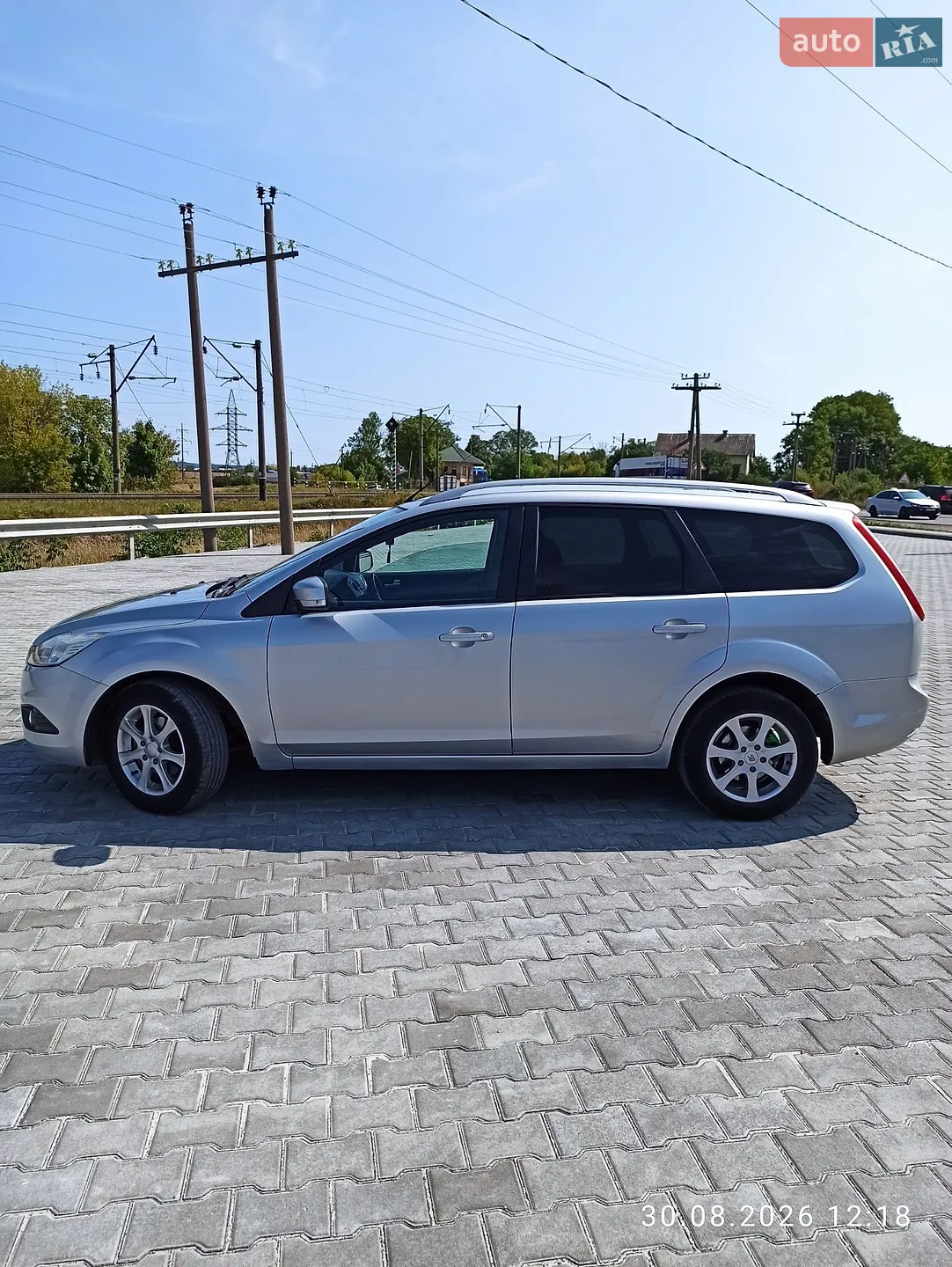 2010 Ford Focus - мініатюра 8