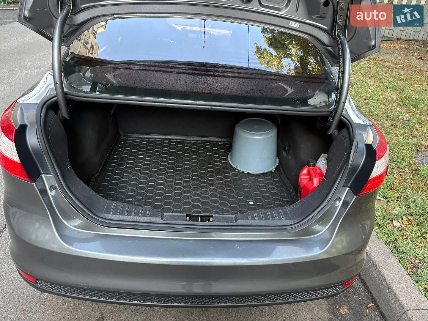 2013 Ford Focus - мініатюра 10
