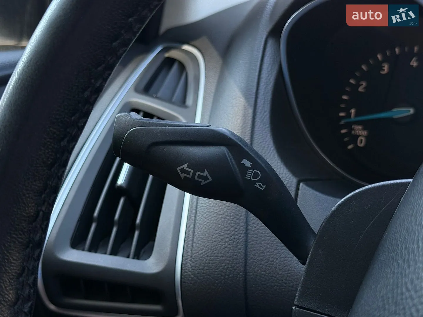 2013 Ford Focus - мініатюра 41