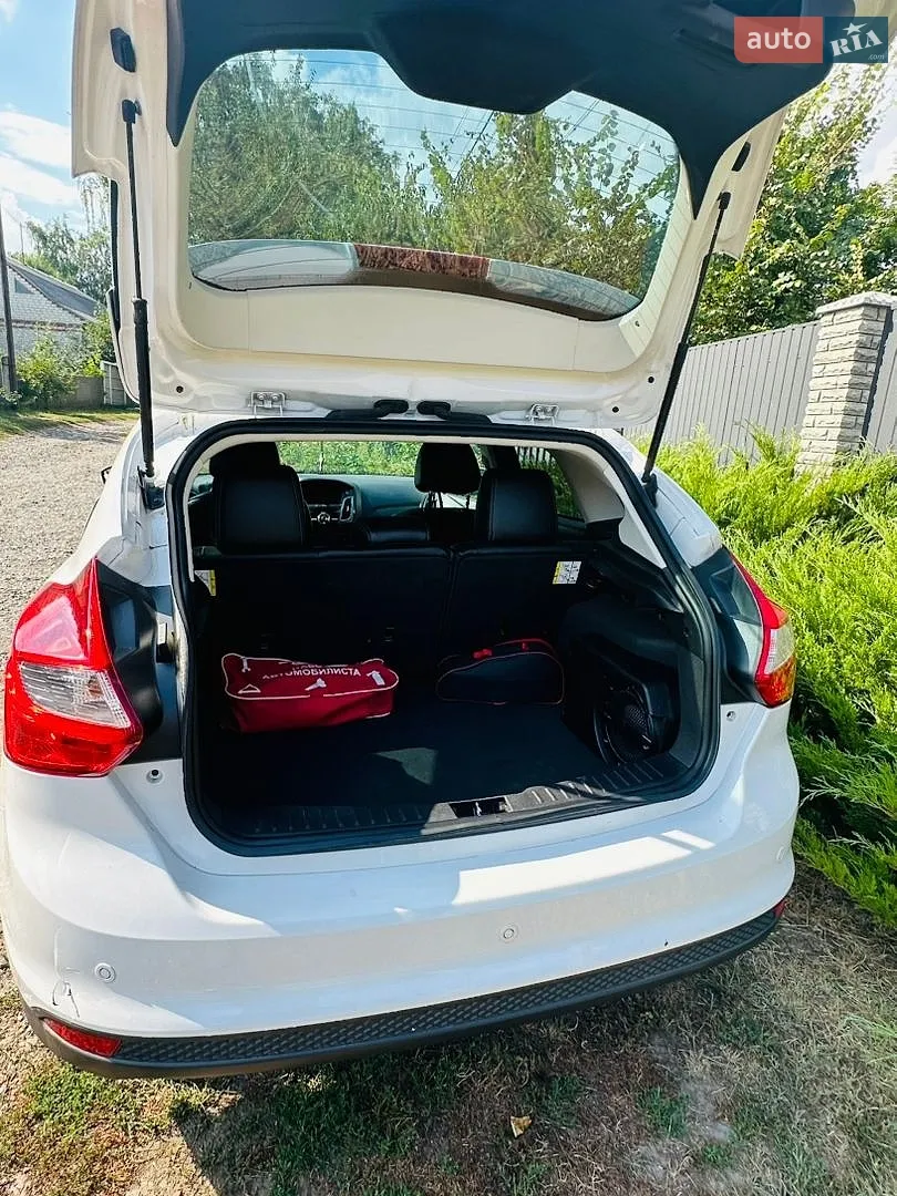 2012 Ford Focus - мініатюра 12