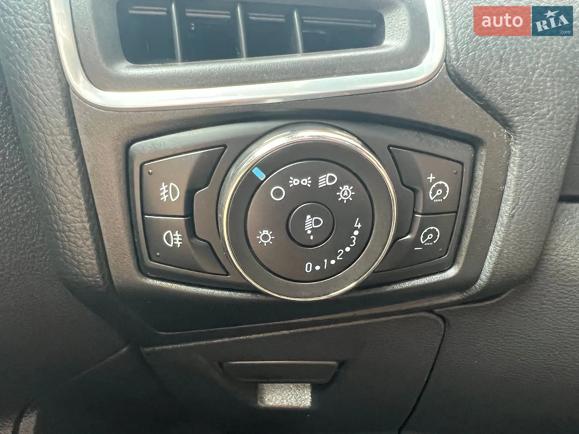 2013 Ford Focus - мініатюра 84
