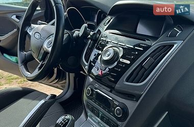Универсал Ford Focus 2011 в Радехове
