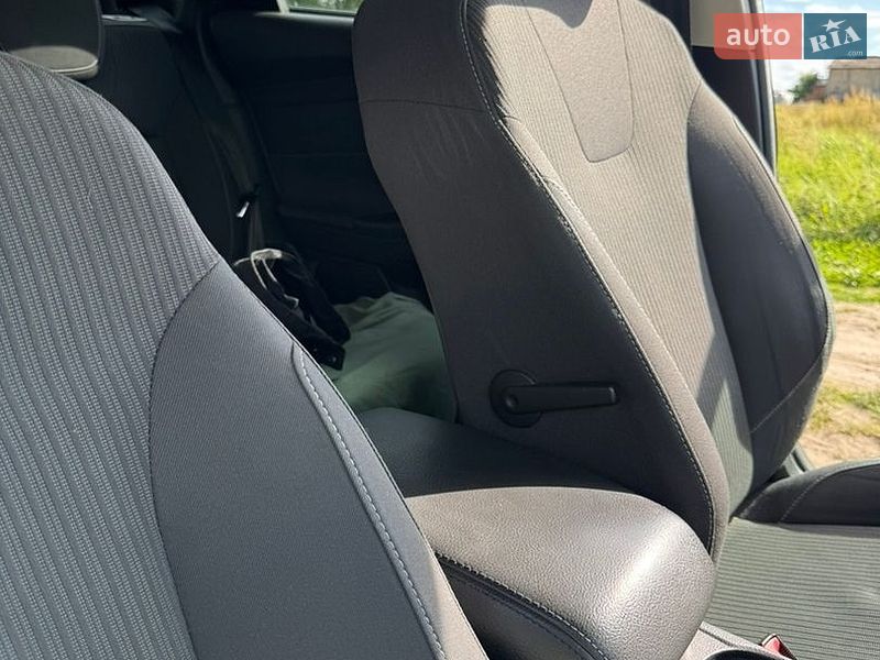 Универсал Ford Focus 2011 в Радехове