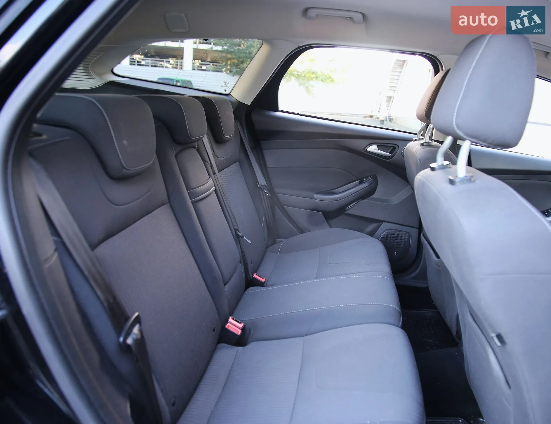 2011 Ford Focus - мініатюра 9